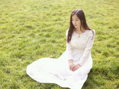 QQ女生个性说说：没把你放眼里，太便宜的东西我总是看不起