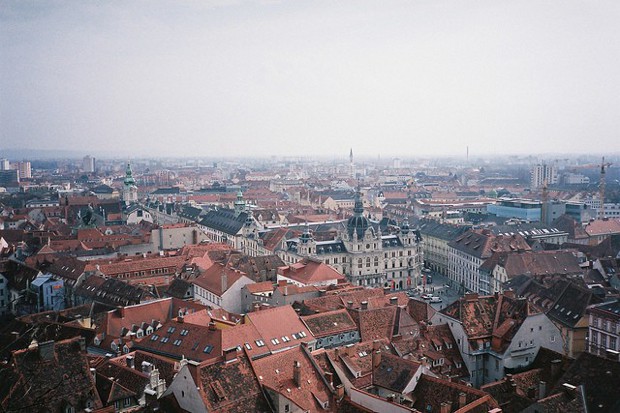 ?一个人感到心酸时适合发的内涵精辟说说 谢谢你来梦里看我好久不见了