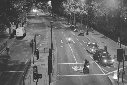 90后00后喜欢的超酷的霸气超拽个性说说大全