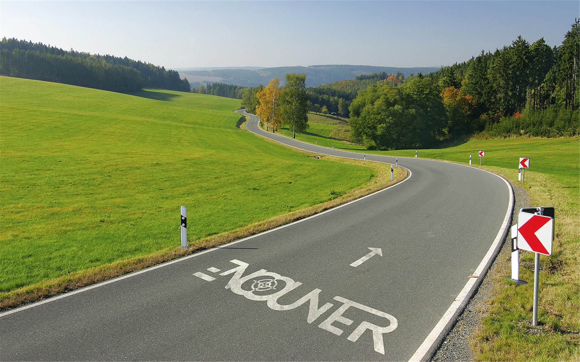 qq说说女生超拽霸气萌