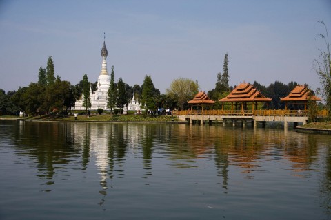 很萌很搞笑的个性说说