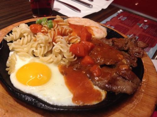 吃牛排发表什么说说 微信吃牛排说说