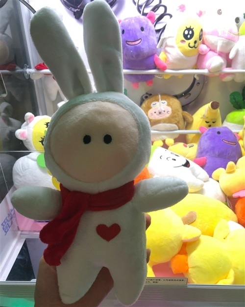 第一次夹到娃娃的说说