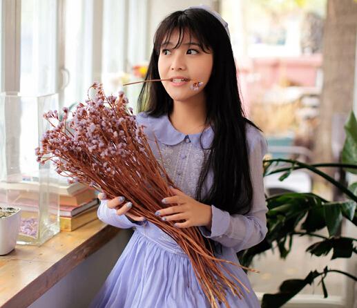 让人心疼的伤感句子 让人心疼的说说