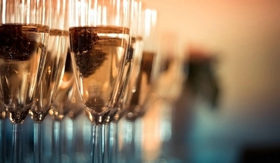 一个人累了的悲伤句子 一个人累了的说说